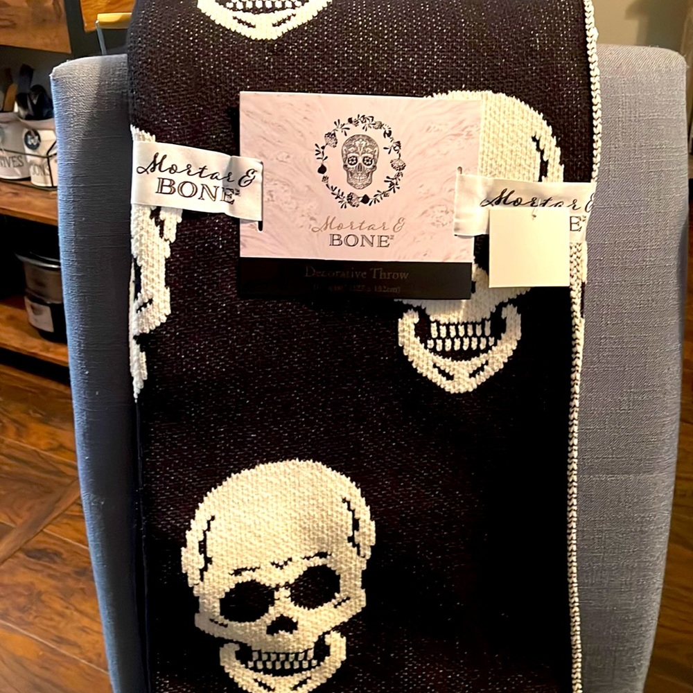 Mortar & Bone Halloween Skull Blanket 💀